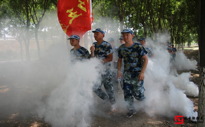 北京軍事拓展訓練